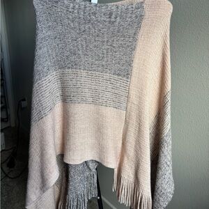 Elegant Gray and Cream Women's Sweater